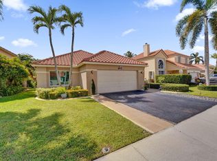 8932 S LAKE PARK Circle S, Davie, FL 33328