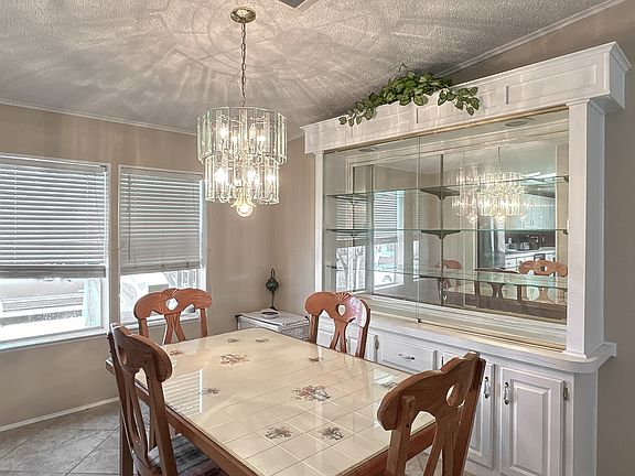 4th image of 711 E Norman St #2581
