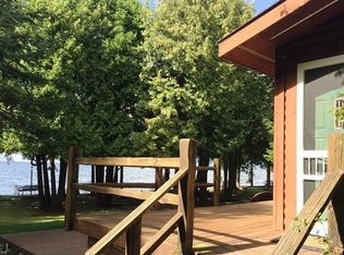 5777 Bay Shore Dr, Sturgeon Bay, WI 54235