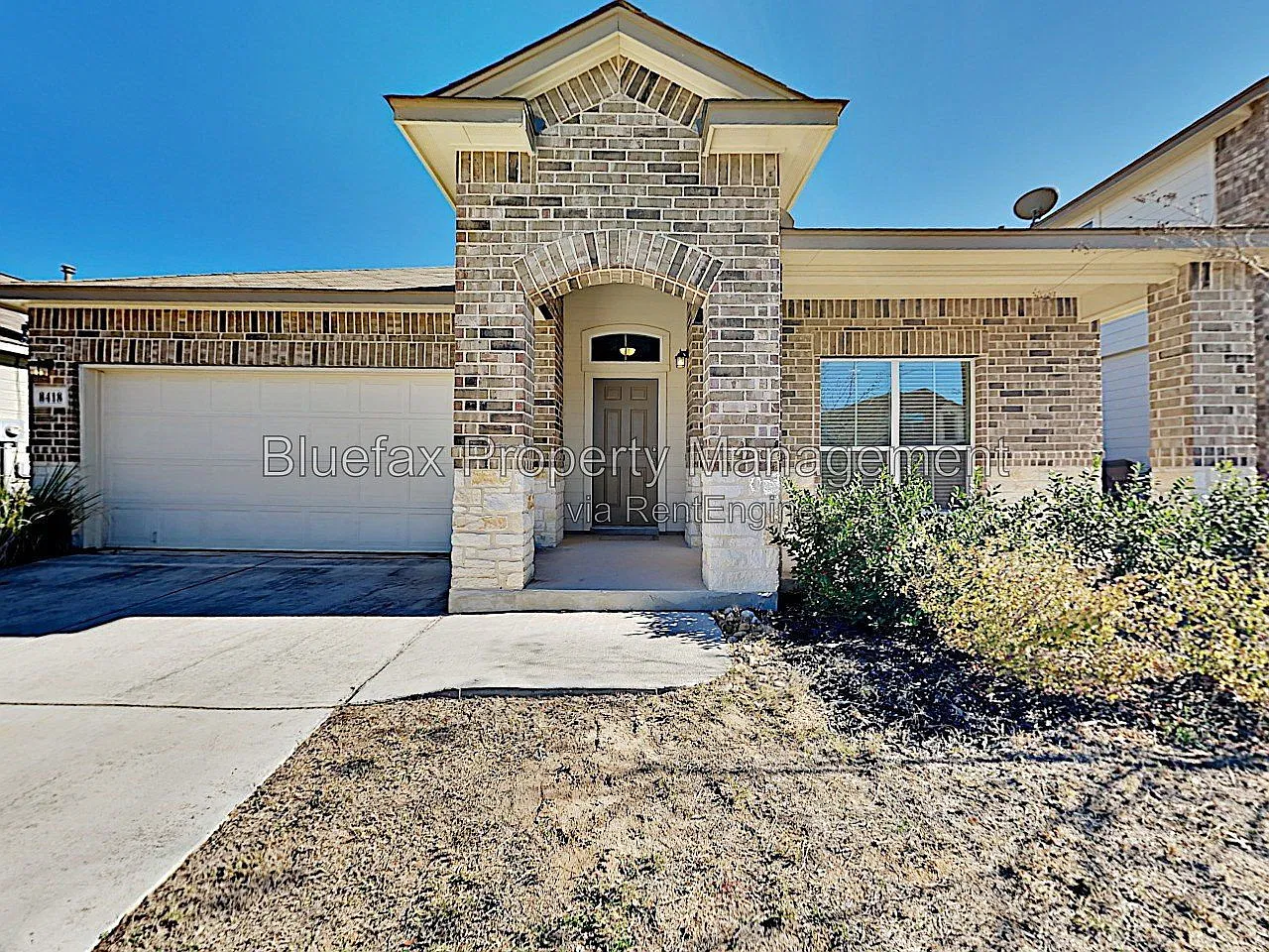 4 bed, 2.0 bath, 1748 sqft, $1,785 — Photo 2