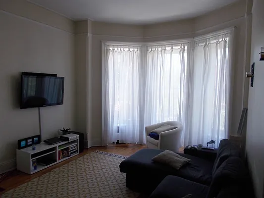 Rented by Farran & Associates | media 8