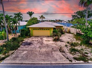 521 20th Ave, Indian Rocks Beach, FL 33785