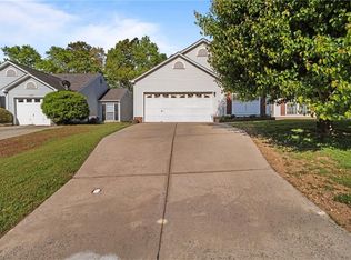 12541 Cheryl Anne Pl, Charlotte, NC 28262