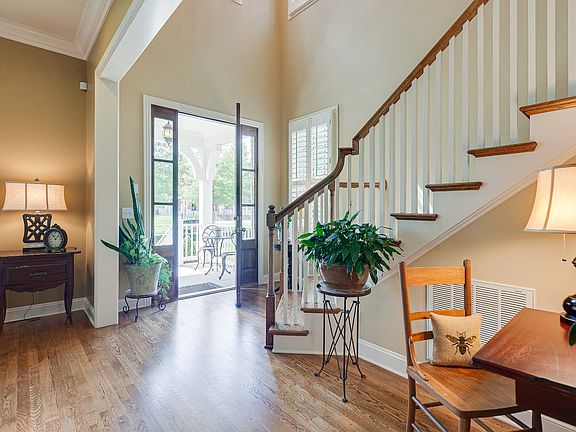 5th image of 1814 Townsend Blvd