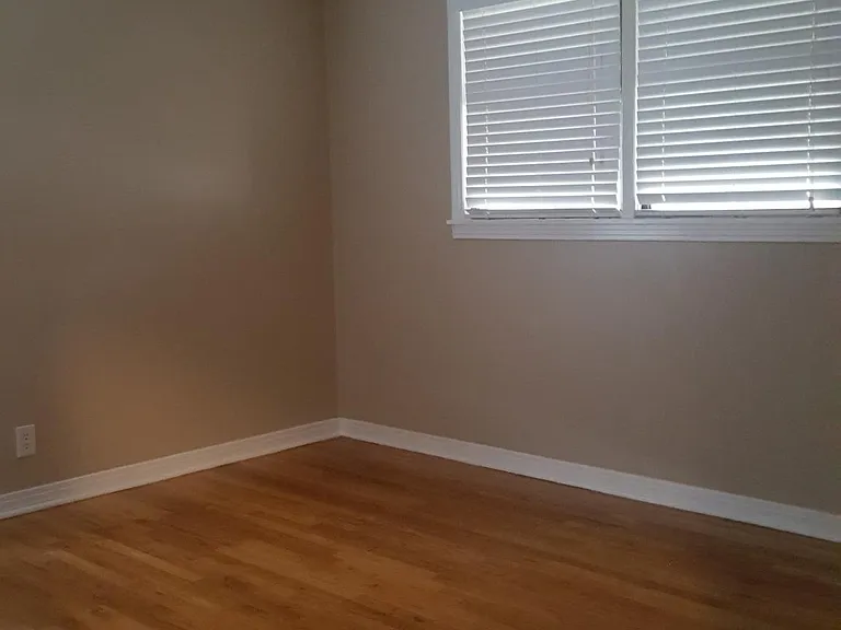 2003 Dorothy Ln — Photo 6