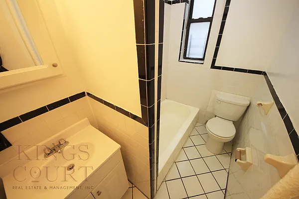 Rented by Kings Court Real Estate | media 37