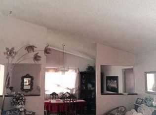 547 Warren Dr, Lemoore, CA 93245