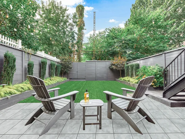 150 Bergen Street image 1 of 19