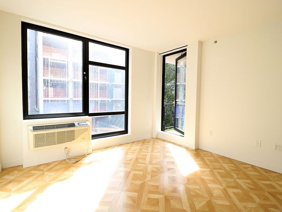 1st image of 316 E 3rd St APT 4D