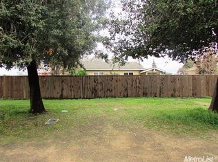 121 Syracuse Ave, Turlock, CA 95380