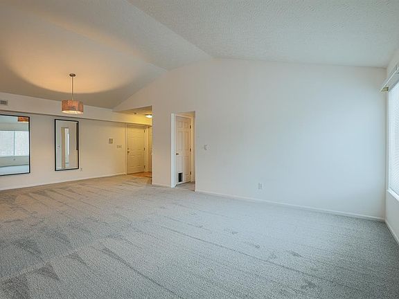 4th image of 250 Postoak Ln #1-H