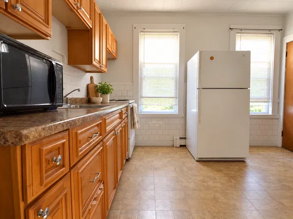 440 Washington St, Brighton, MA
