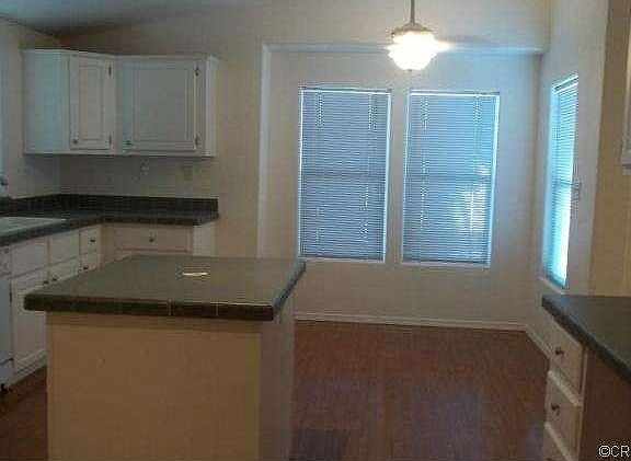5th image of 1250 Kirby St #68