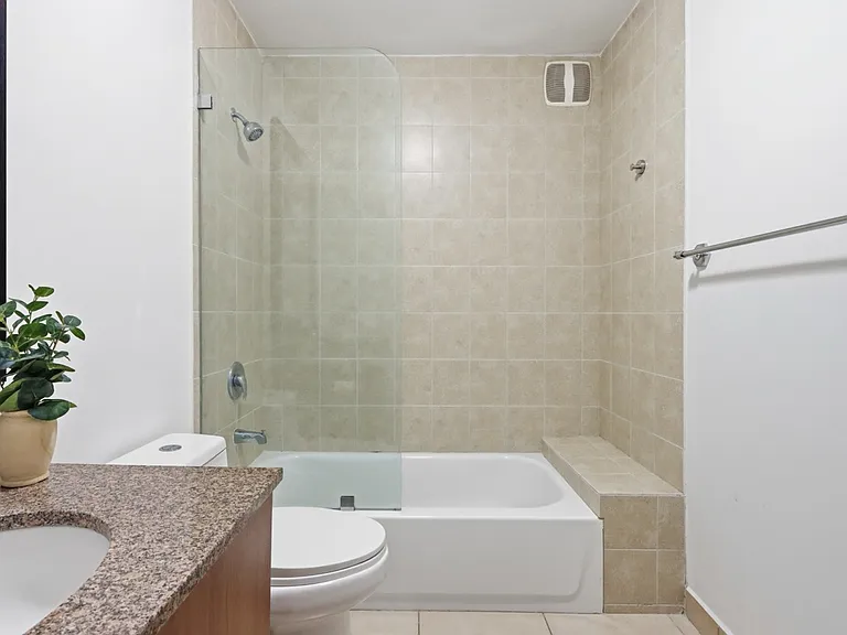 103-105 De Diego Ave #903 — Photo 22