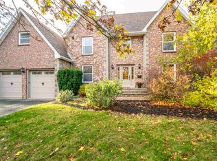 173 Cresthaven Dr, Halifax, NS B3M4S4