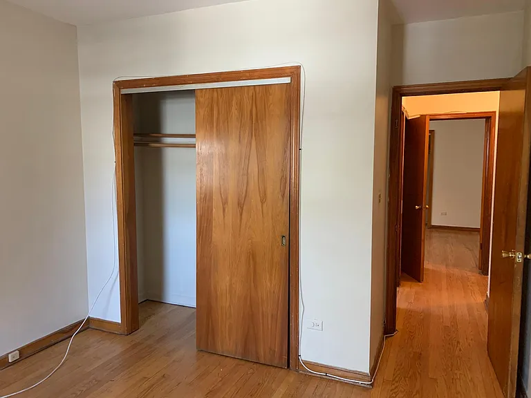 4208 N Leavitt St #2 — Photo 5