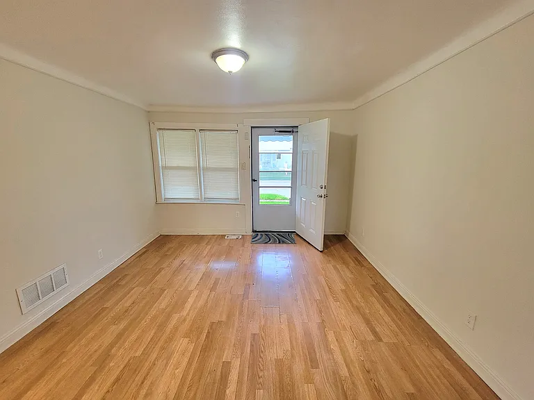 7248 Hupp Ave — Photo 3