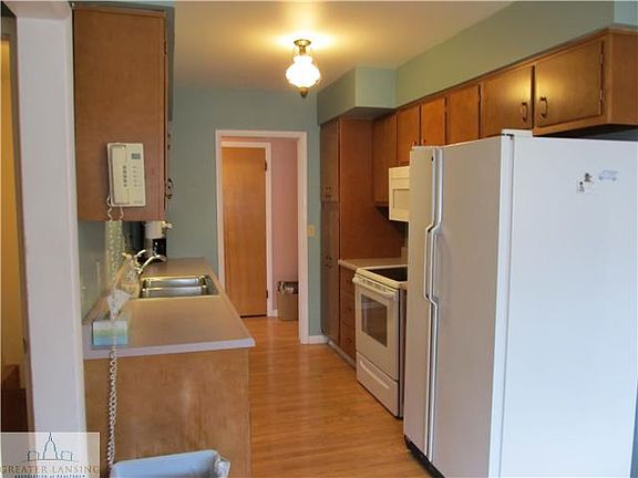 5th image of 1618 Peggy Pl