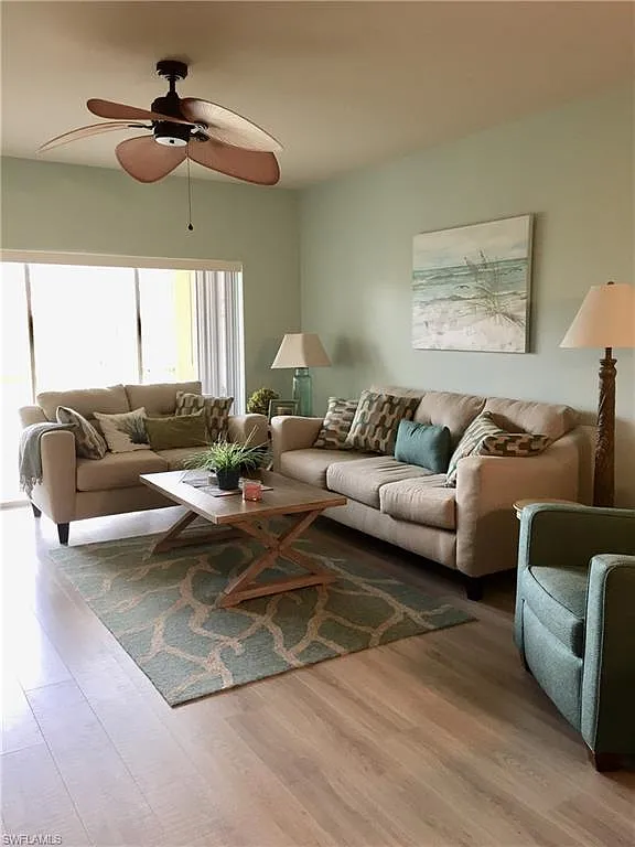 3 bed, 2.0 bath, 1385 sqft, $1,800 — Photo 1