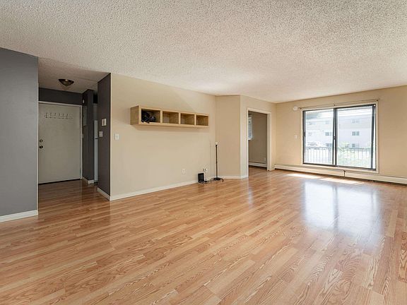 3rd image of 10737 116th St NW #2