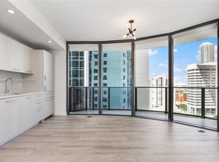 49 SW 9th St, Miami, FL 33130