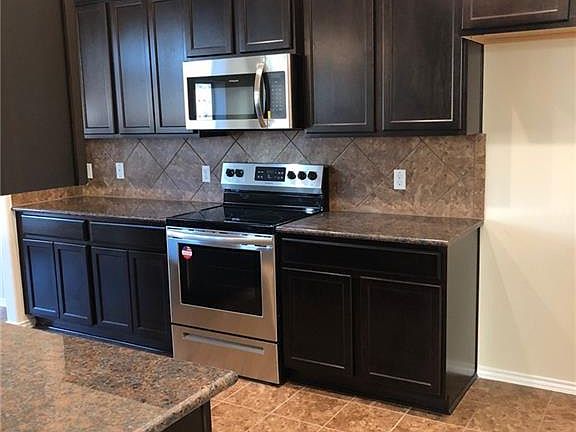 4th image of 6513 Ambrose Cir