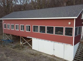 5476 S River Rd, Hanover, IL 61041