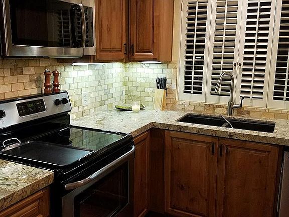 2nd image of 8930 Warwick Dr