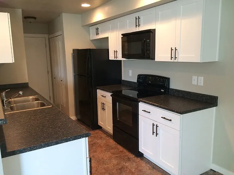 Buckeye Villas — Photo 24