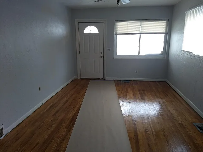 1608 Windemere Dr — Photo 5