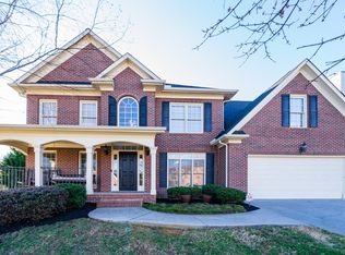 1013 Royal Mew Ct, Knoxville, TN 37922
