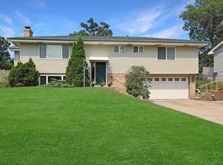 1630 Fairway Dr NE, Columbia Heights, MN 55421