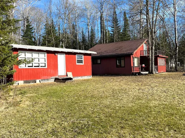 17353 & 17357 E Pine Dr NW, Angle Inlet, MN 56711