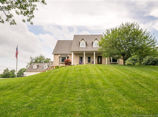 7605 Salem Noble Rd, Charlestown, IN 47111