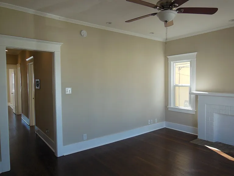 1280 N Ardmore Ave #1282 — Photo 3