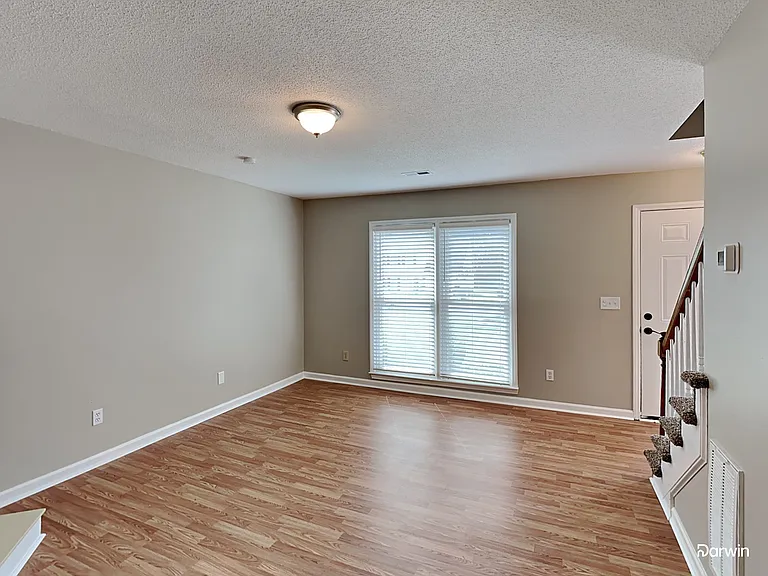4 Delwin Ct — Photo 15