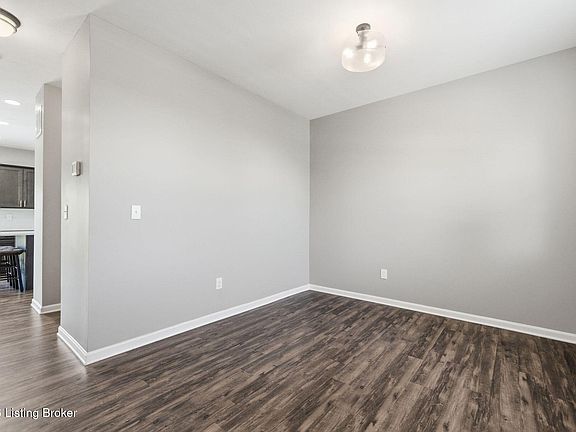 5th image of 6816 Beckingham Blvd