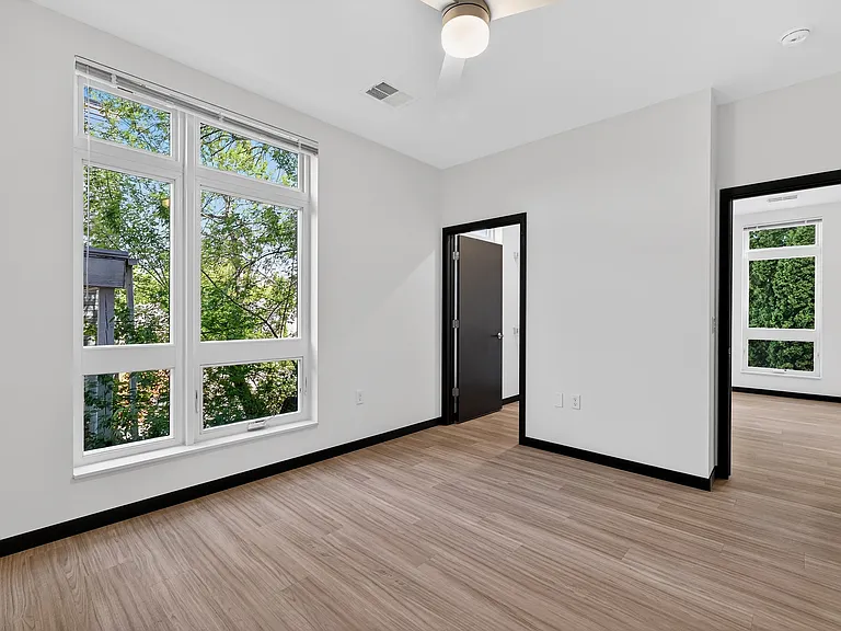 Vicino Apartments — Photo 18
