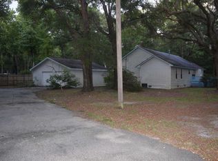 5239 County Highway 3280, Freeport, FL 32439