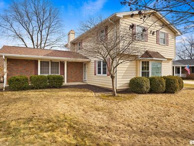 5824 N Imperial Dr, Peoria, IL, 61614
