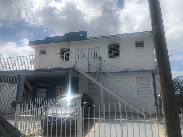 2nd image of J4 Calle 12