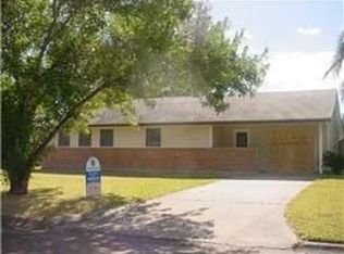 1525 15th Ave N, Texas City, TX 77590