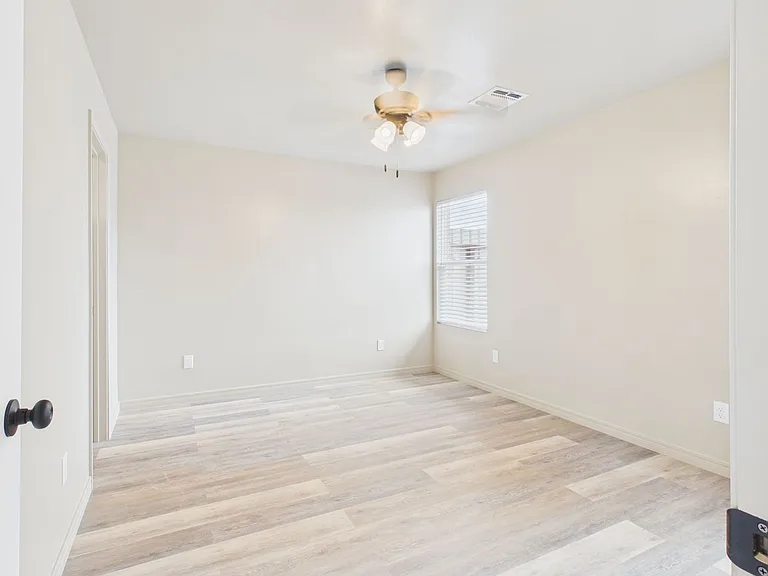 1125 Caprock St — Photo 16