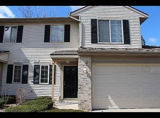 552 Lawrence Ave, Wayland, MI 49348