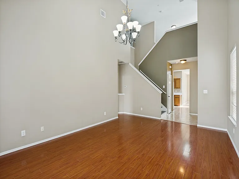7048 Eagle Vail Dr — Photo 15