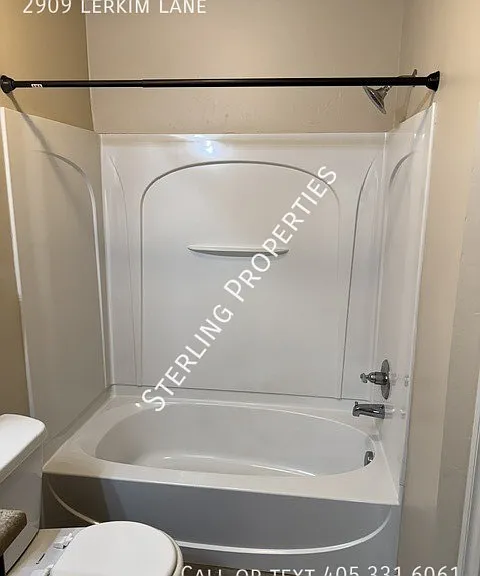 2909 Lerkim Ln — Photo 30