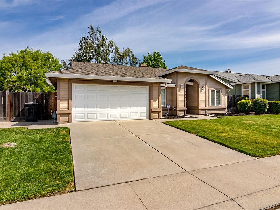 1st image of 2031 Goldstone Way