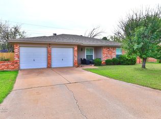 5517 Southmoor Dr, Abilene, TX 79606