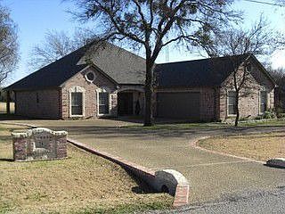 1st image of 17074 Faircrest Dr