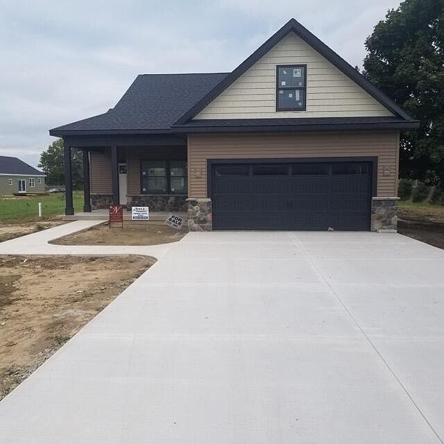 1st image of 1664 Eagle Crest Dr